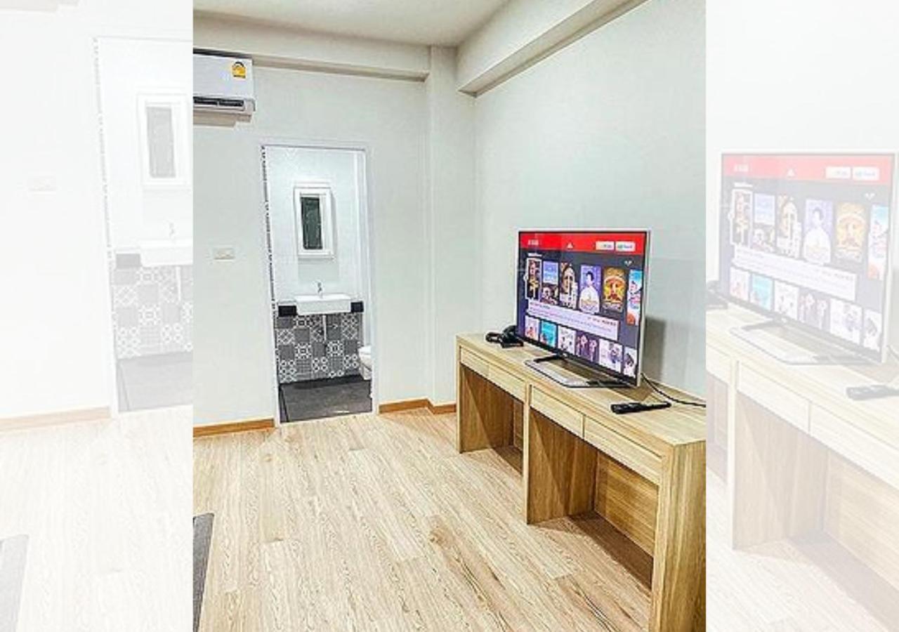 Gp House Apartment - Private Suite Room Sukhumvit 81 Bts Onnut Bangkok Eksteriør billede